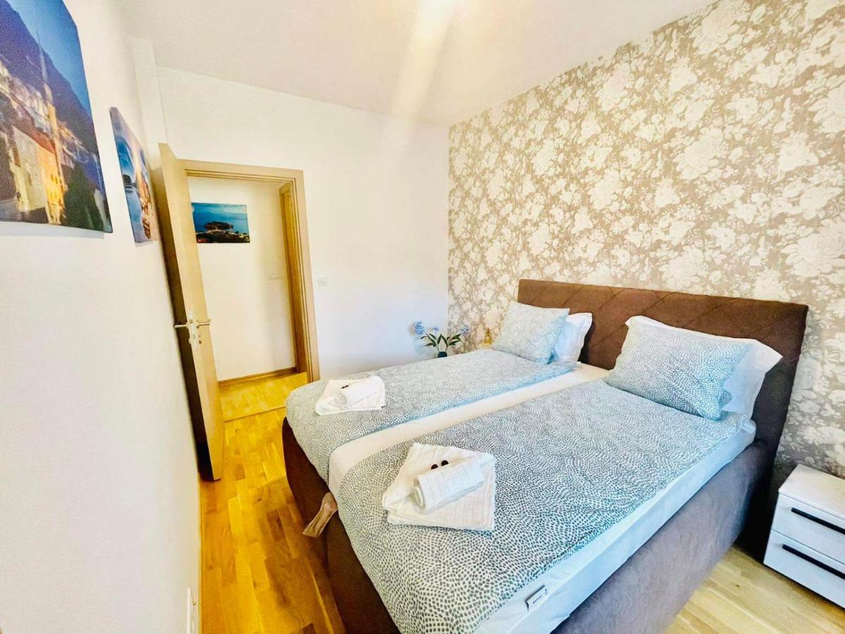 Olive Square Apartment Budva Zewnętrze zdjęcie